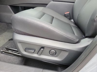 2026 Nissan Rogue 2026.5 FWD Dark Armor