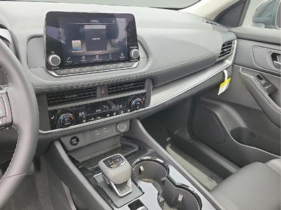 2026 Nissan Rogue 2026.5 FWD Dark Armor