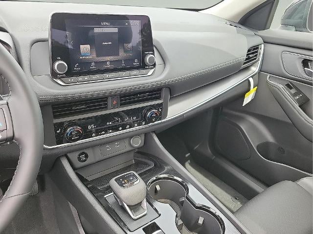 2026 Nissan Rogue 2026.5 FWD Dark Armor