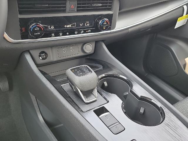 2026 Nissan Rogue 2026.5 FWD SV