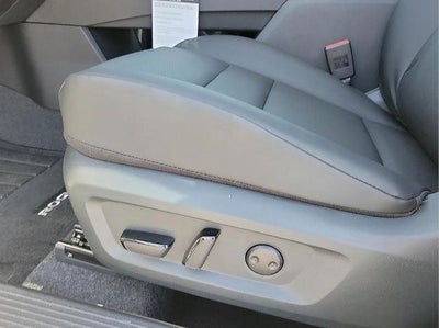 2026 Nissan Rogue 2026.5 FWD Dark Armor