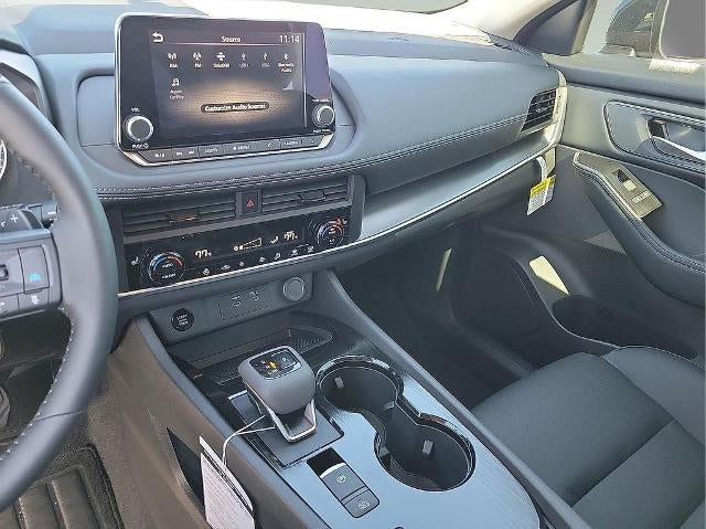 2026 Nissan Rogue 2026.5 FWD Dark Armor