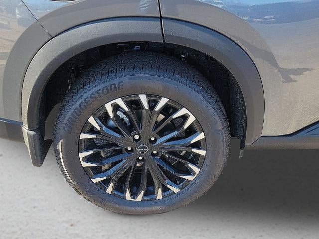 2026 Nissan Rogue 2026.5 FWD Dark Armor