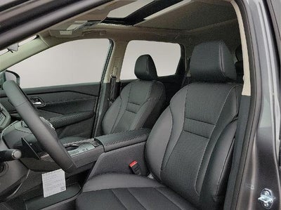 2025 Nissan Rogue FWD SV