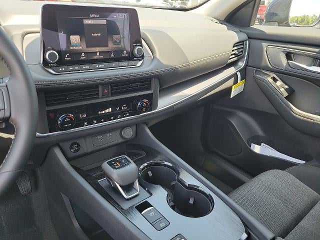 2026 Nissan Rogue 2026.5 FWD SV