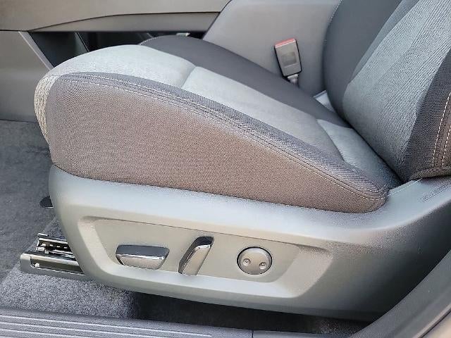 2026 Nissan Rogue 2026.5 FWD SV