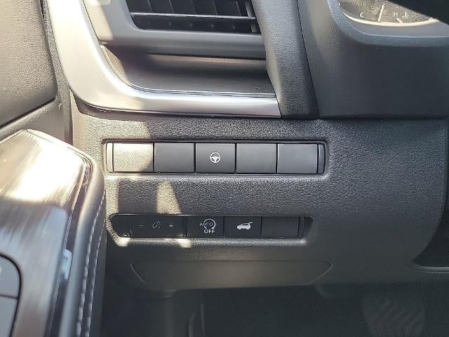 2026 Nissan Rogue 2026.5 FWD SV