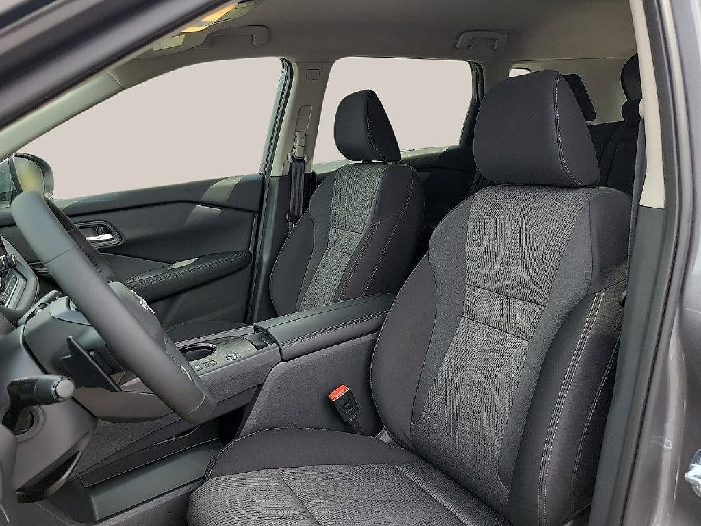 2026 Nissan Rogue 2026.5 FWD SV
