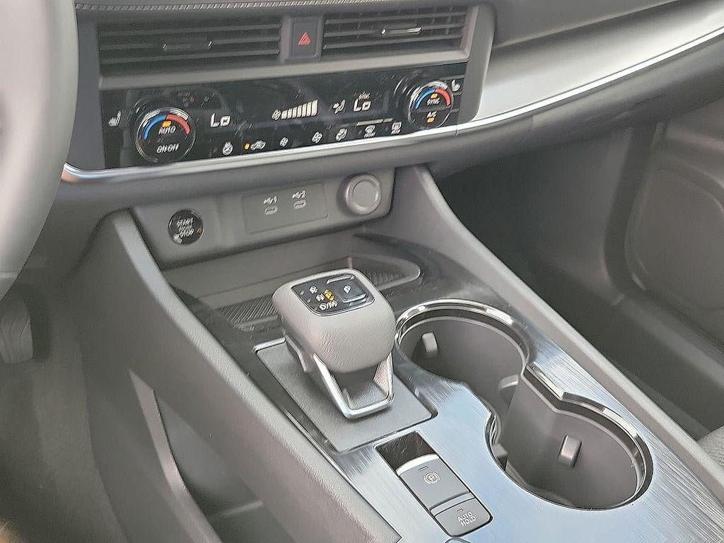 2026 Nissan Rogue 2026.5 FWD SV