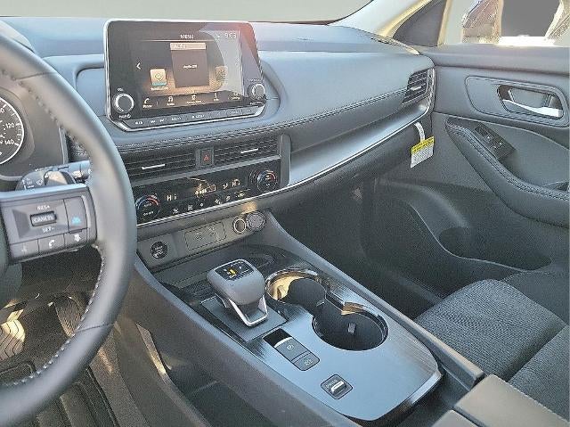 2026 Nissan Rogue FWD SV *Ltd Avail*