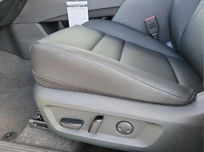 2026 Nissan Rogue 2026.5 FWD Dark Armor