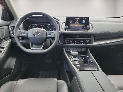 2026 Nissan Rogue 2026.5 FWD Dark Armor