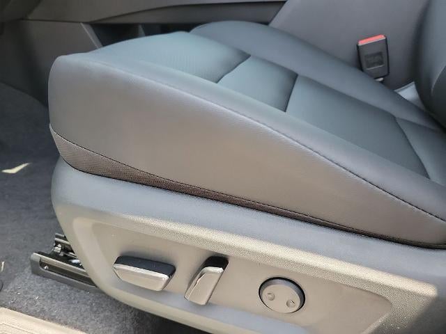 2026 Nissan Rogue 2026.5 FWD Dark Armor