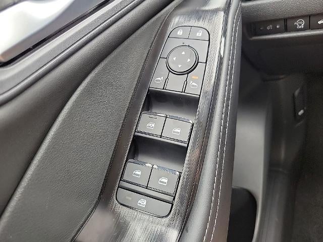 2026 Nissan Rogue 2026.5 FWD SV