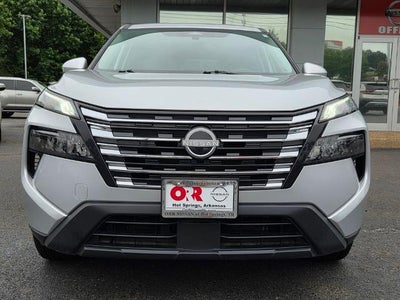 2025 Nissan Rogue FWD SV