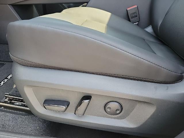 2026 Nissan Rogue 2026.5 FWD Dark Armor