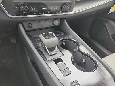 2026 Nissan Rogue 2026.5 FWD Dark Armor