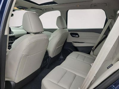2026 Nissan Rogue 2026.5 FWD Dark Armor