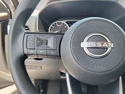 2022 Nissan Rogue FWD SV