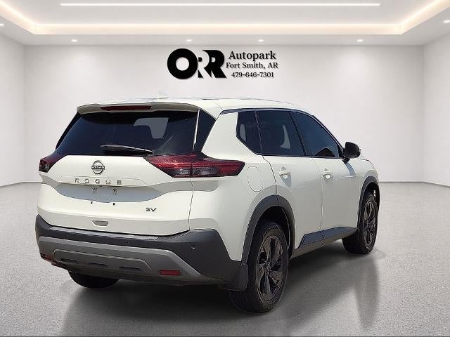 2022 Nissan Rogue FWD SV