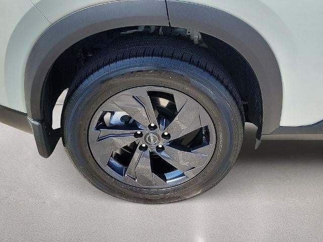 2022 Nissan Rogue FWD SV