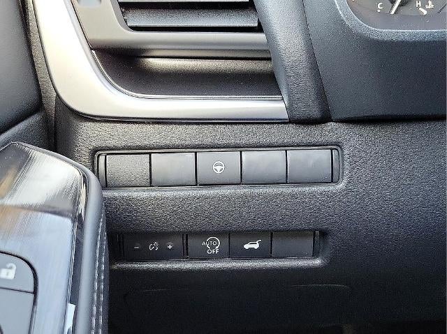 2026 Nissan Rogue FWD SV *Ltd Avail*