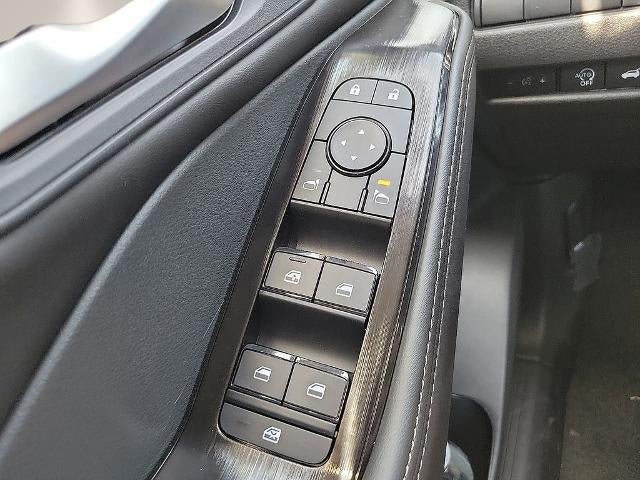 2026 Nissan Rogue 2026.5 FWD SV