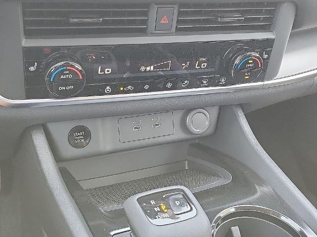 2026 Nissan Rogue 2026.5 FWD SV