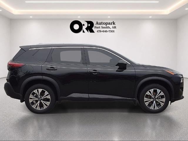 2023 Nissan Rogue FWD SV