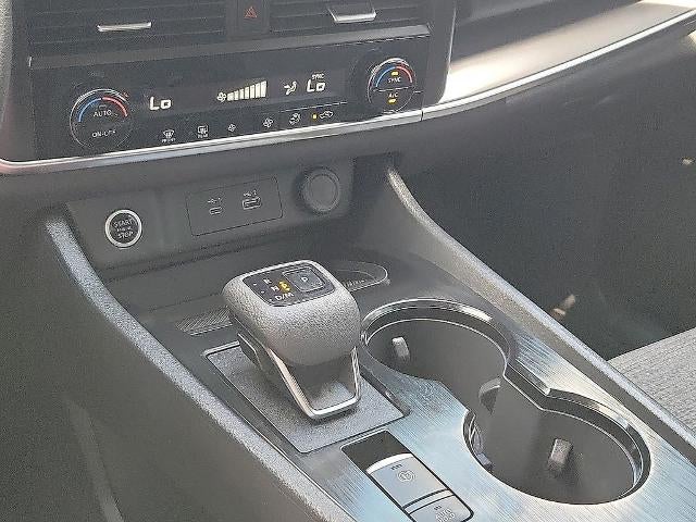 2023 Nissan Rogue FWD SV