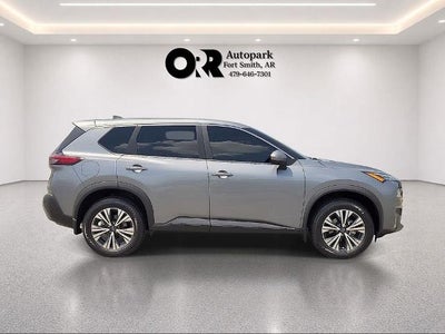 2023 Nissan Rogue FWD SV
