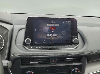 2025 Nissan Rogue FWD SV