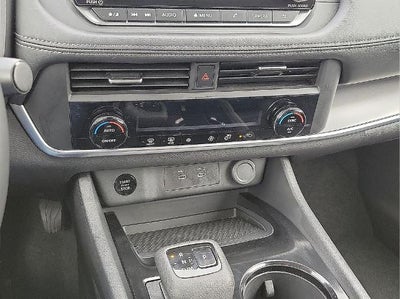 2025 Nissan Rogue FWD SV