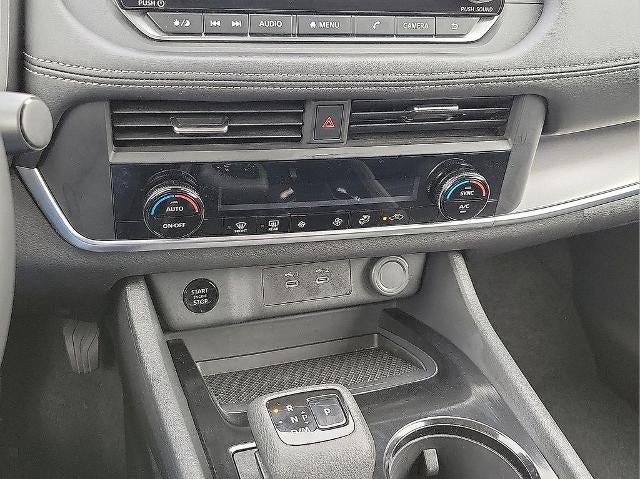 2025 Nissan Rogue FWD SV