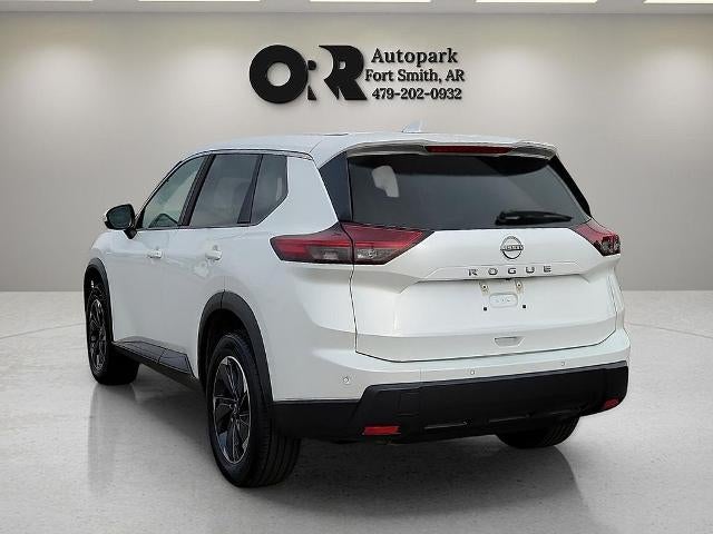 2025 Nissan Rogue FWD SV