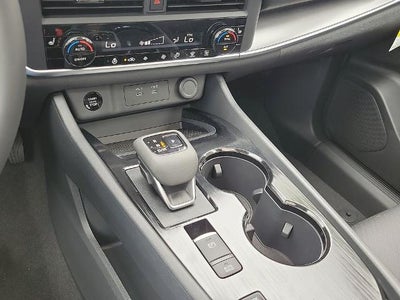 2026 Nissan Rogue 2026.5 FWD Dark Armor