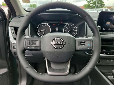 2026 Nissan Rogue 2026.5 FWD Dark Armor