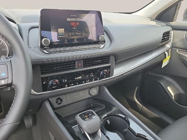 2026 Nissan Rogue 2026.5 FWD Dark Armor