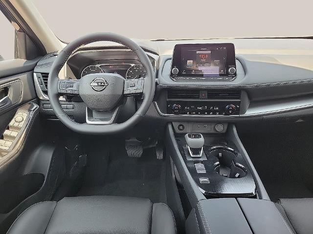 2026 Nissan Rogue 2026.5 FWD Dark Armor