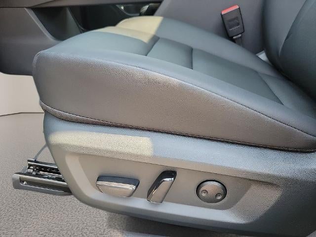 2026 Nissan Rogue 2026.5 FWD Dark Armor