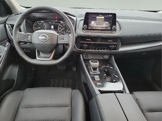 2026 Nissan Rogue FWD SV *Ltd Avail*