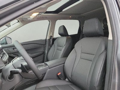 2026 Nissan Rogue FWD SV *Ltd Avail*