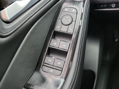 2026 Nissan Rogue FWD SV *Ltd Avail*