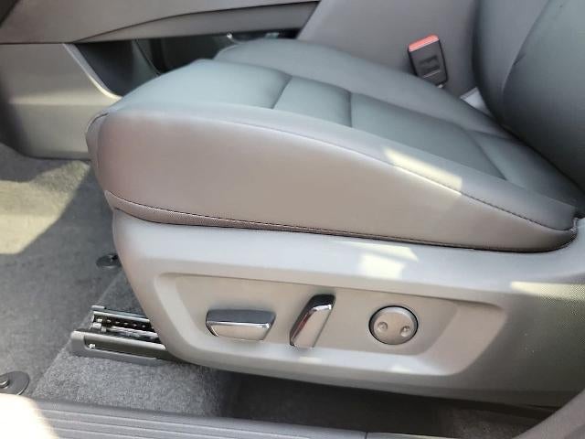2026 Nissan Rogue 2026.5 FWD Dark Armor