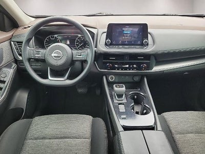 2023 Nissan Rogue FWD SV