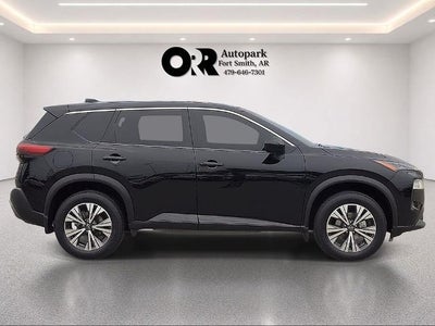 2023 Nissan Rogue FWD SV
