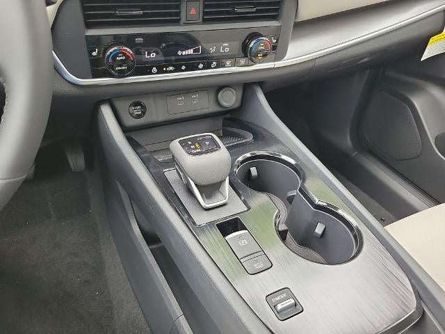 2026 Nissan Rogue 2026.5 FWD Dark Armor
