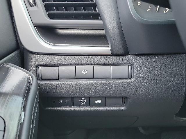 2026 Nissan Rogue 2026.5 FWD SV