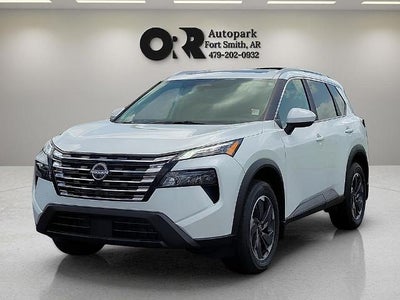 2025 Nissan Rogue FWD SV