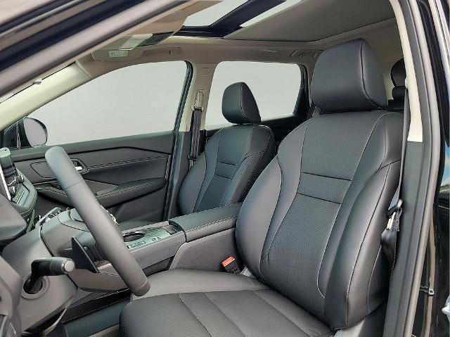 2026 Nissan Rogue 2026.5 FWD Dark Armor